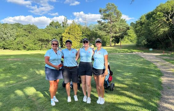 Capt Eilean, Georgina, Becky & Stevie